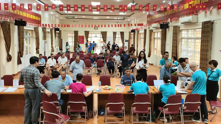 Xã Đại Thanh: Đồng loạt chi trả tiền bồi thường hỗ trợ GPMB Dự án Khu đô thị Thể thao Olympic tại 5 thôn Hữu Từ, Nhân Hoà, Siêu Quần, Quỳnh Đô, Ích Vịnh.