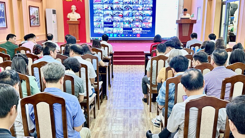 Đảng bộ xã Đại Thanh tổ chức hội nghị trực tiếp kết hợp trực tuyến tới 41 điểm cầu trên toàn địa bàn xã