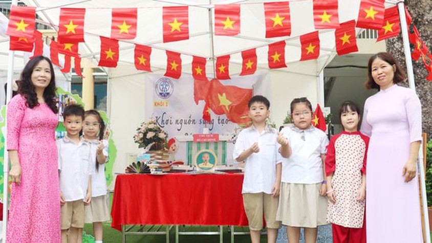 Ngày hội STEM - Sách - Công nghệ ở Kiến Hưng:Khơi nguồn sáng tạo, lan tỏa văn hóa đọc