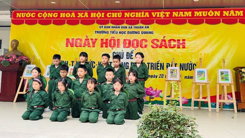 Các trường học sôi nổi hưởng ứng Ngày sách và văn hóa đọc Việt Nam