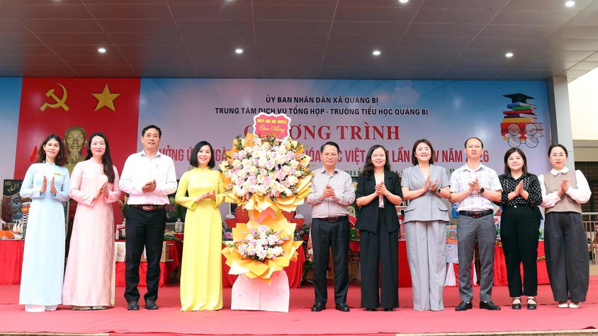 Rộn ràng Ngày hội Sách và Văn hóa đọc Việt Nam lần thứ 5 năm 2026 tại trường Tiểu học Quảng Bị