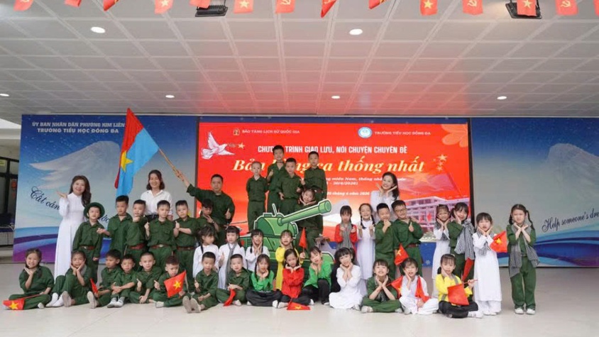 Giáo dục lịch sử cho học sinh tiểu học từ những trải nghiệm sống động