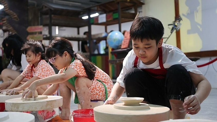 Khám phá 5 khu vui chơi sát Hà Nội cho trẻ em dịp 30/4