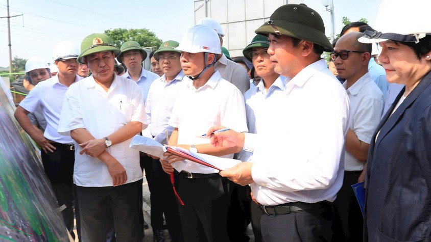 Bí thư Thành ủy Hà Nội Trần Đức Thắng yêu cầu cam kết tiến độ 3 dự án trọng điểm