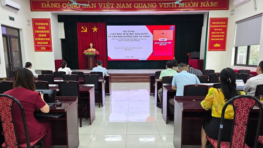 Phường Phú Lương dự trực tuyến hội nghị tập huấn về bảo vệ bí mật Nhà nước và an ninh mạng do Thành phố Hà Nội tổ chức