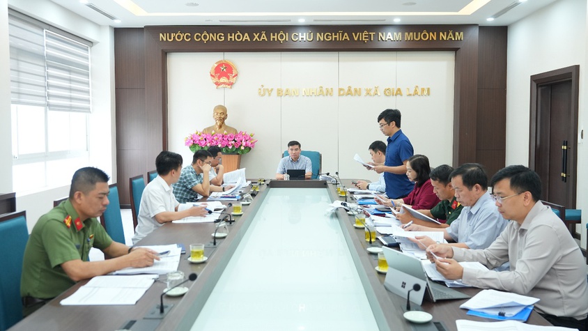 UBND xã Gia Lâm họp đánh giá kết quả thực hiện nhiệm vụ kinh tế - xã hội tháng 4, triển khai nhiệm vụ trọng tâm tháng 5 năm 2026