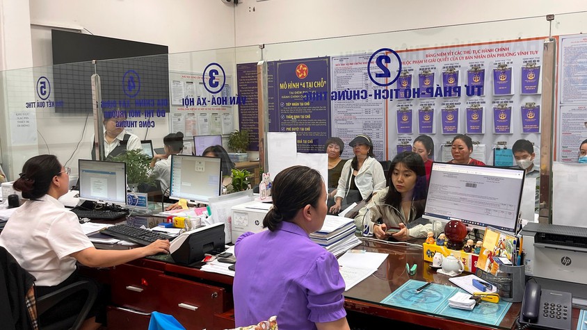 Vĩnh Tuy quyết tâm xây dựng chính quyền số hiện đại, gần dân và vì dân