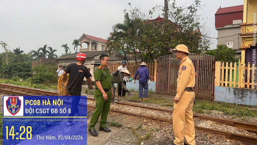 Rào chắn đảm bảo an toàn giao thông và hành lang an toàn đường sắt