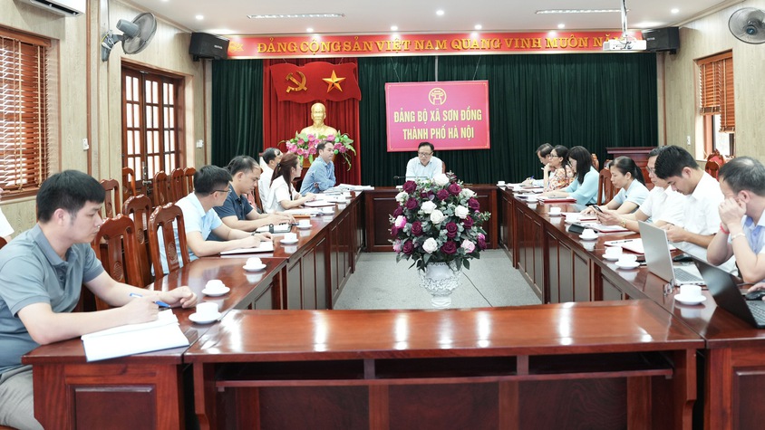 Ban chỉ đạo 57 xã Sơn Đồng đánh giá kết quả chuyển đổi số quý I năm 2026