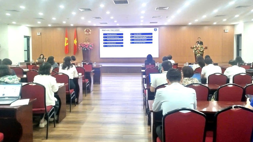 Phường Cầu Giấy triển khai tập huấn nền tảng HanoiWork