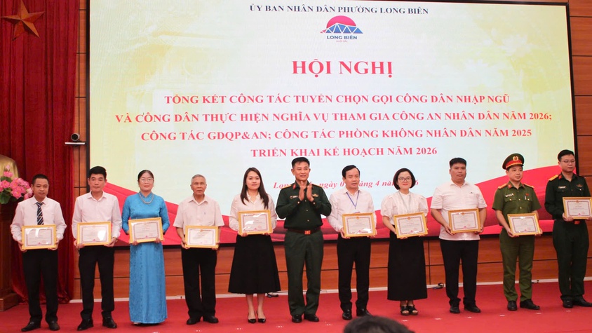 Hoàn thành 100% chỉ tiêu: Phường Long Biên tổng kết công tác tuyển quân năm 2026