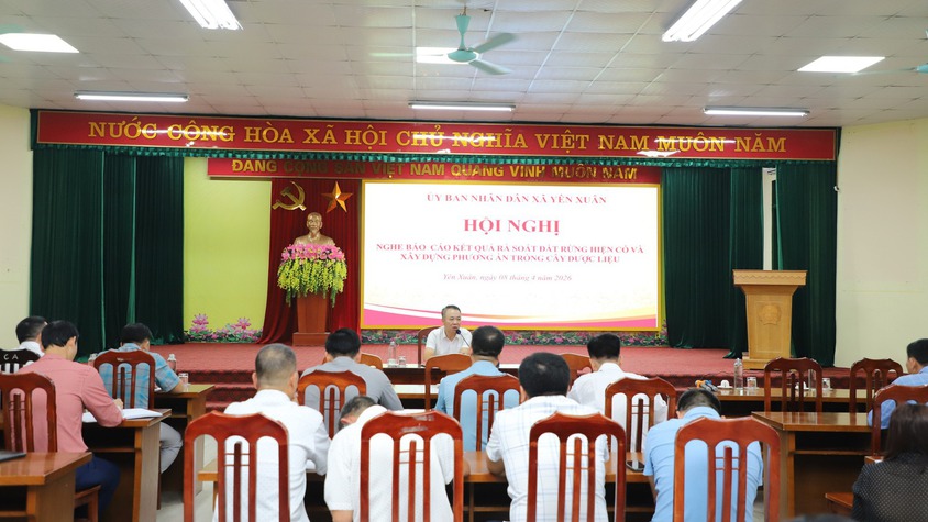 Hội nghị nghe báo cáo kết quả rà soát diện tích đất rừng hiện có và xây dựng phương án trồng cây dược liệu trên địa bàn xã