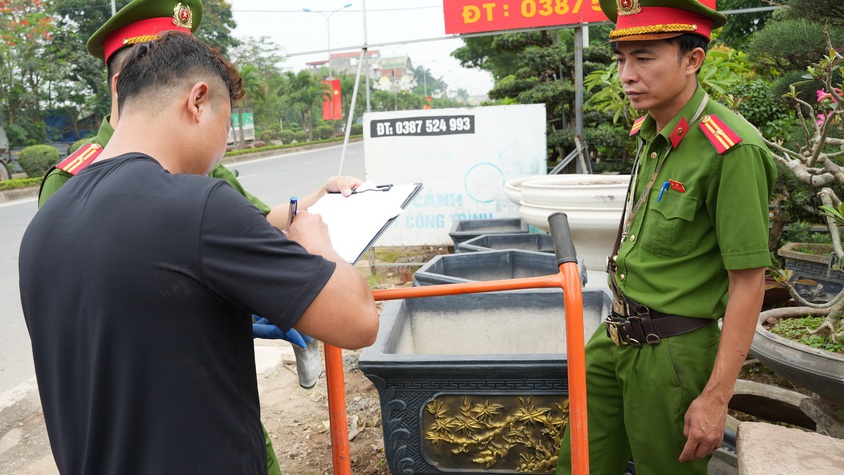 SƠN TÂY TIẾP TỤC DUY TRÌ TRẬT TỰ ĐÔ THỊ, KHÔNG LẤN CHIẾM LÒNG ĐƯỜNG, VỈA HÈ