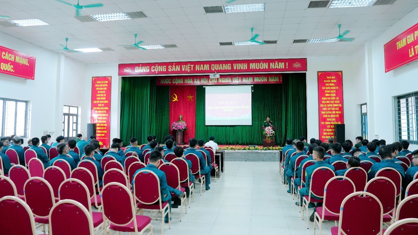 Xã Gia Lâm khai mạc huấn luyện Trung đội Dân quân cơ động năm 2026