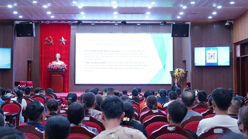 Phường Chương Mỹ phổ biến quy định pháp luật về an toàn thực phẩm cho các cơ sở kinh doanh dịch vụ ăn uống