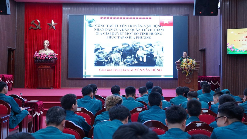 Chương Mỹ khai mạc huấn luyện Dân quân cơ động năm 2026