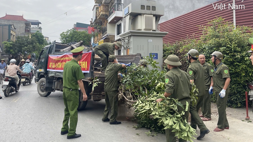 NGÀY 15/5: PHƯỜNG SƠN TÂY RA QUÂN QUYẾT LIỆT LẬP LẠI TRẬT TỰ ĐÔ THỊ