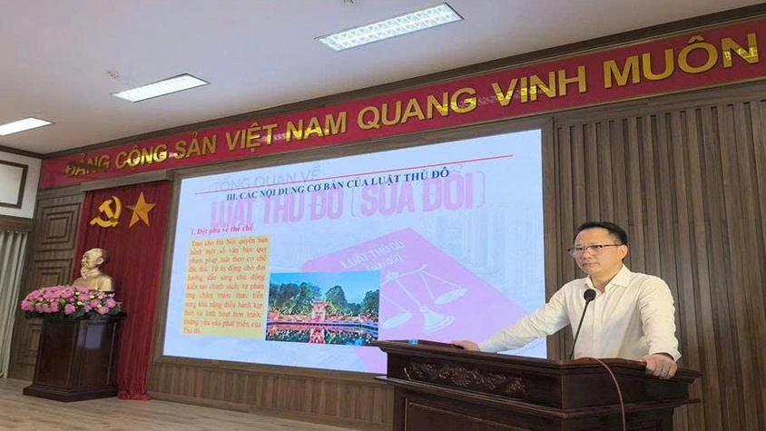 Đảng ủy phường Đông Ngạc tổ chức hội nghị Quán triệt, triển khai các văn bản của Trung ương, Thành ủy và Đảng ủy phường
