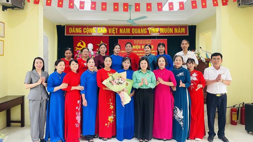 Thôn Sen Phương 7 ra mắt Câu lạc bộ Nông dân bảo vệ môi trường gắn với thực hiện mô hình 