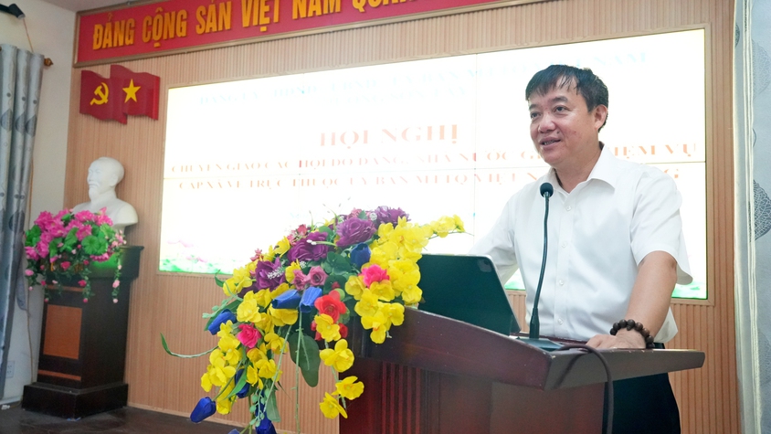 SƠN TÂY CHUYỂN GIAO HỘI NGƯỜI CAO TUỔI VÀ HỘI CHỮ THẬP ĐỎ VỀ TRỰC THUỘC ỦY BAN MTTQ VIỆT NAM PHƯỜNG