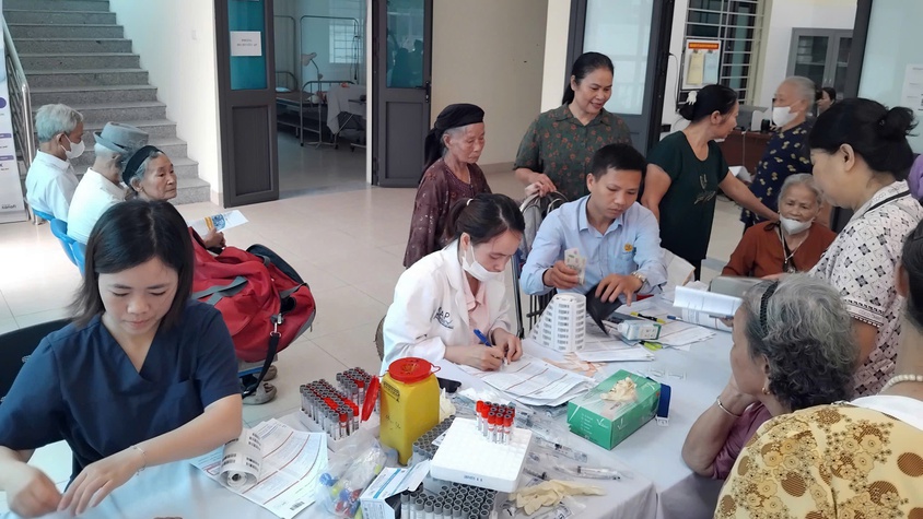 Trạm Y tế phường Chương Mỹ tổ chức tư vấn, khám sức khỏe cho người cao tuổi năm 2026