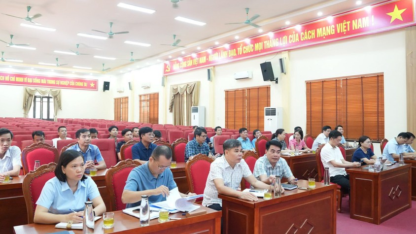 Lãnh đạo, cán bộ chủ chốt xã Dương Hoà tham gia lớp bồi dưỡng nâng cao năng lực, xử lý tình huống thực tiễn đối với với cán bộ cơ sở 