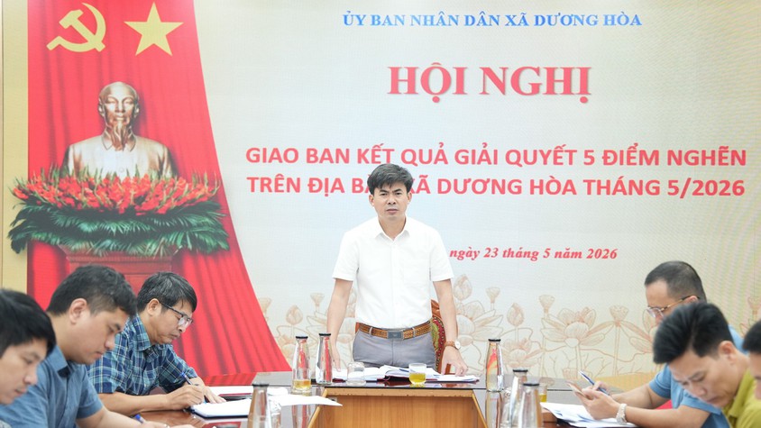 UBND xã giao ban đánh giá kết quả giải quyết 05 điểm nghẽn 