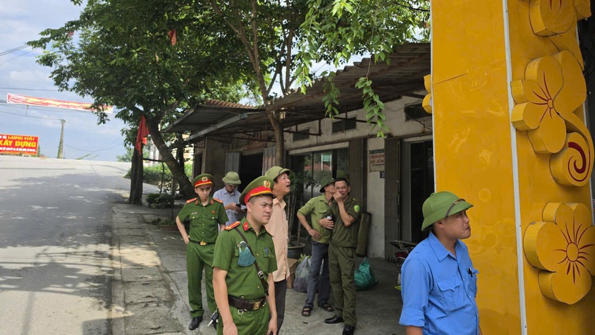 Thông Báo cảu UBND xã về việc tổ chức giải tỏa vi phạm hành lang an toàn giao thông đường bộ và trật tự đô thị trên địa bàn xã Bất Bạt