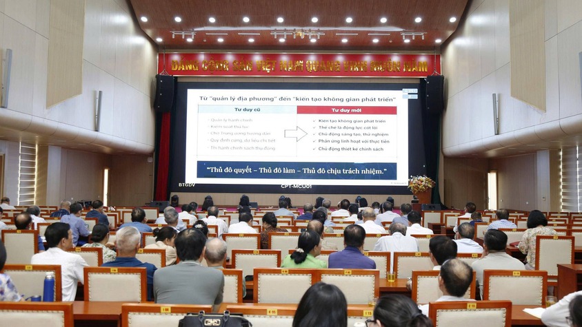 Phường Hà Đông tham dự hội nghị Báo cáo viên Trung ương tháng 6-2026