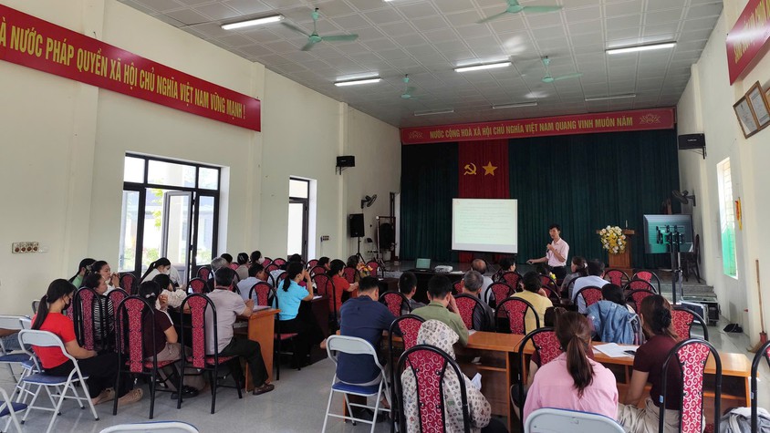 XÃ BA VÌ: NÂNG CAO NĂNG LỰC CHO ĐỘI NGŨ CÁN BỘ TỔ TIẾT KIỆM VÀ VAY VỐN