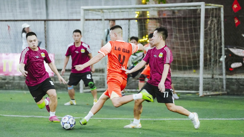 Khai mạc Giải bóng đá vô địch sân 7 tranh Cúp Lê Gia năm 2026