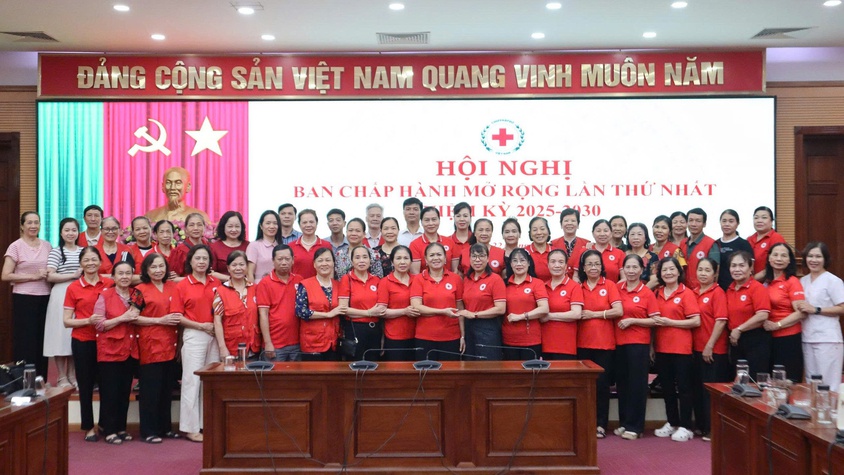 Hội Chữ thập đỏ phường Từ Liêm tổ chức Hội nghị Ban Chấp hành mở rộng và triển khai nhiệm vụ năm 2026