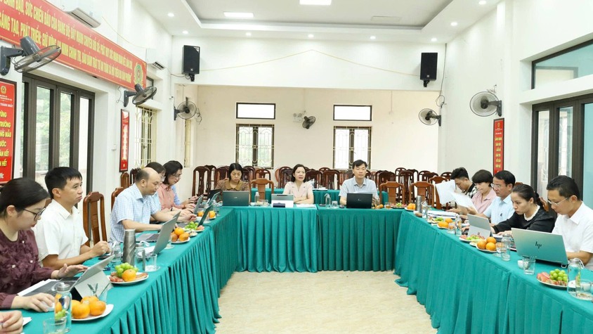 Phường Tùng Thiện đẩy mạnh chuyển đổi số, phát triển khoa học công nghệ và đổi mới sáng tạo