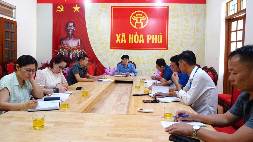 Xã Hoà Phú tổ chức Hội nghị triển khai kế hoạch kiểm tra liên ngành đối với các cơ sở chăn nuôi, giết mổ gia súc, gia cầm