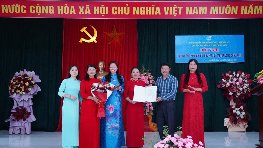 Phường Chương Mỹ ra mắt mô hình “Chi hội Phụ nữ số” tại TDP Long Châu Miếu