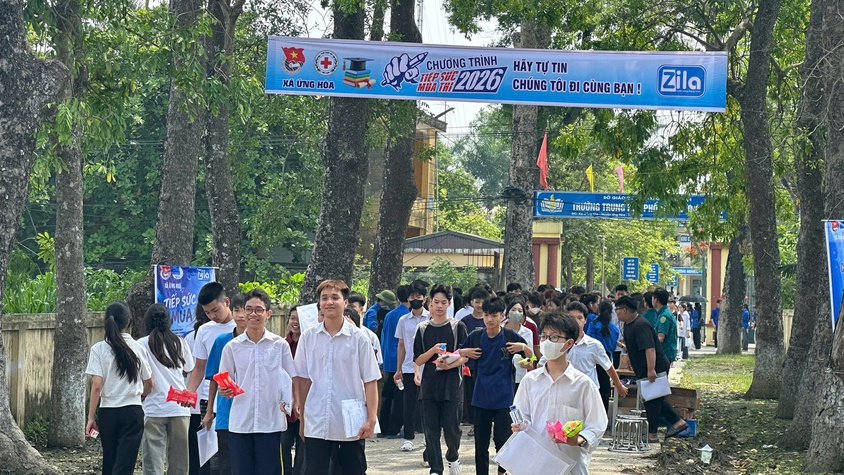 THÍ SINH XÃ ỨNG HÒA TỰ TIN HOÀN THÀNH NGÀY THI ĐẦU TIÊN KỲ THI TUYỂN SINH VÀO LỚP 10 THPT NĂM 2026.