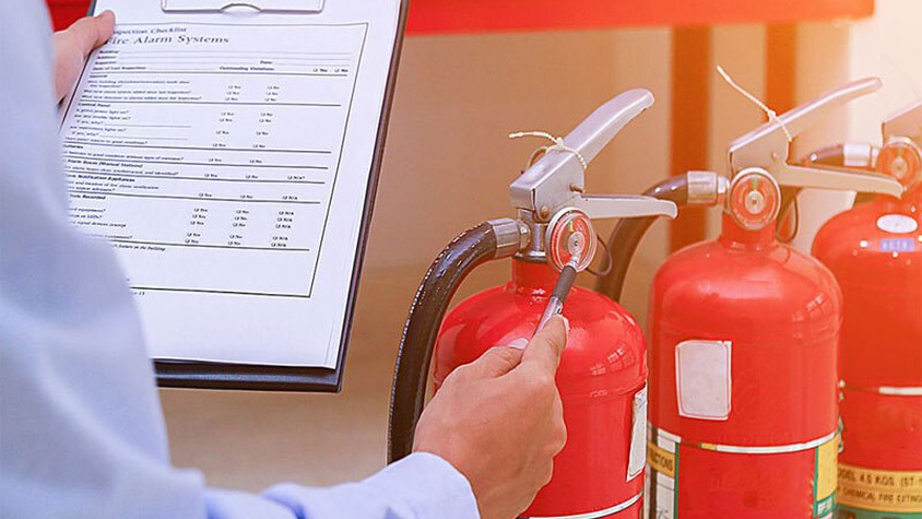 Đình chỉ, tạm đình chỉ đối với các cơ sở không đảm bảo về PCCC&CNCH trên địa bàn phường Cửa Nam