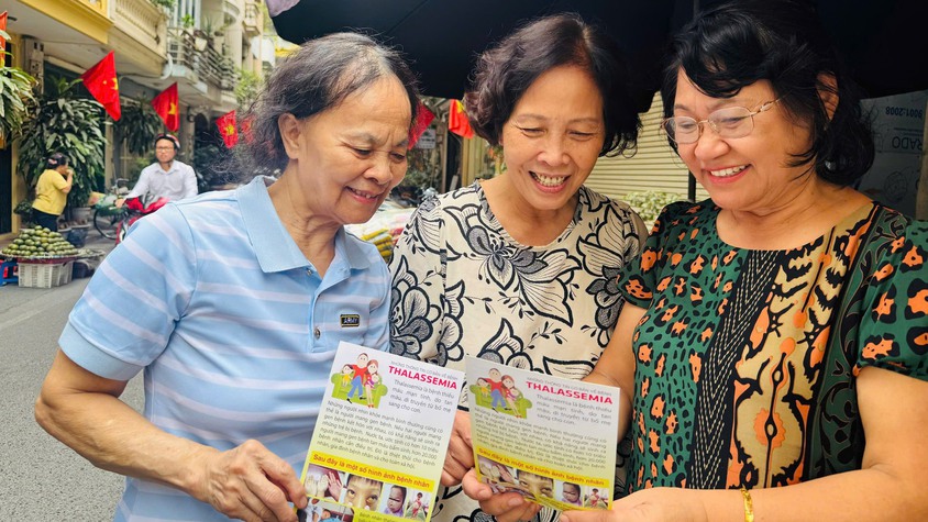 PHƯỜNG BA ĐÌNH TĂNG CƯỜNG CÁC HOẠT ĐỒNG TRUYỀN THÔNG LƯU ĐỘNG HƯỞNG ỨNG NGÀY THALASSEMIA THẾ GIỚI 8/5