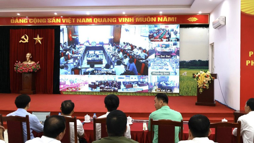 HỘI NGHỊ TIẾP XÚC CỬ TRI SAU KỲ HỌP THỨ NHẤT, QUỐC HỘI KHÓA XVI