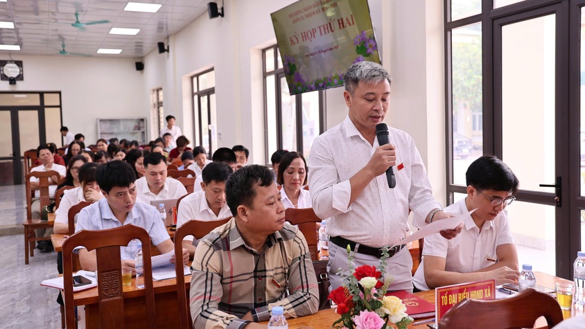 Phiên chất vấn tại kỳ họp thứ hai HĐND xã Hòa Xá khóa II: tập trung giải quyết những vấn đề dân sinh bức thiết