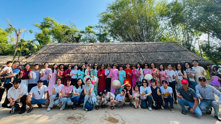 TRƯỜNG THCS YÊN SỞ TỔ CHỨC HÀNH TRÌNH VỀ NGUỒN THĂM QUÊ BÁC NHÂN KỶ NIỆM 115 NĂM NGÀY BÁC HỒ RA ĐI TÌM ĐƯỜNG CỨU NƯỚC (05/6/1911 - 05/6/2026)