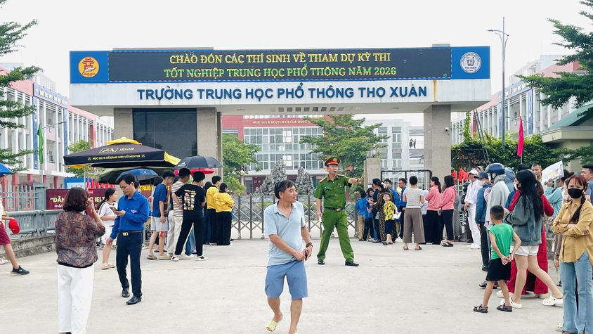 Công an xã Liên Minh: Bảo đảm an toàn giao thông trong Kỳ thi tốt nghiệp THPT 2026