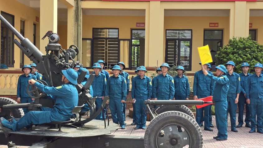 Ban CHQS xã Phú Nghĩa hoàn thành xuất sắc nhiệm vụ huấn luyện Đại đội dân quân pháo phòng không năm 2026