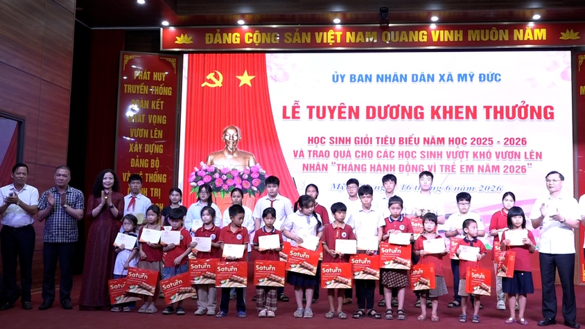 Mỹ Đức tuyên dương khen thưởng học sinh giỏi tiêu biểu năm học 2025 - 2026
