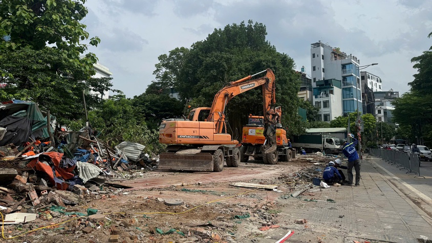 Từ đối thoại đến đồng thuận: Hộ dân tự nguyện bàn giao mặt bằng vi phạm đất đai
