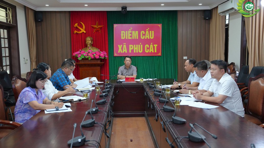 KHỐI DÂN VẬN XÃ PHÚ CÁT GIAO BAN ĐÁNH GIÁ CÔNG TÁC THÁNG 5, TRIỂN KHAI NHIỆM VỤ THÁNG 6 NĂM 2026