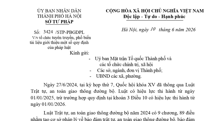 Phường Hồng Hà đẩy mạnh tuyên truyền Luật Trật tự, an toàn giao thông đường bộ đến cán bộ và Nhân dân