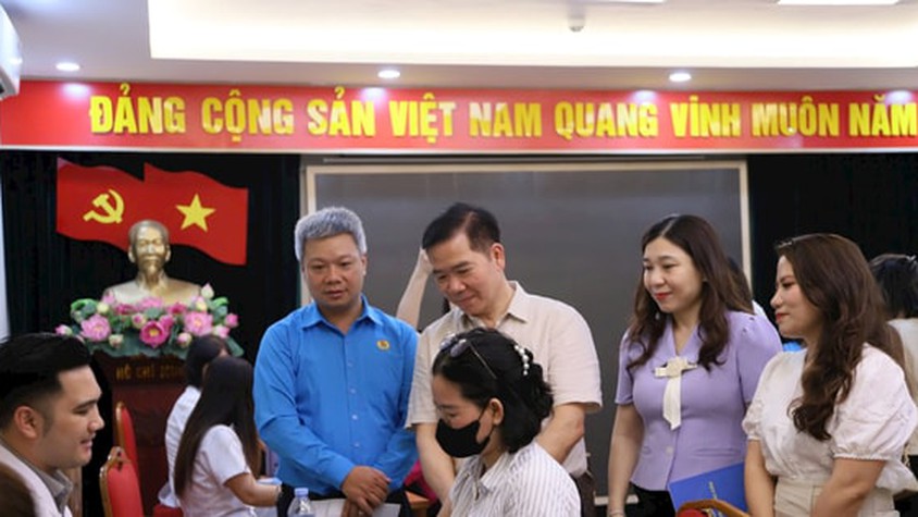 Công đoàn phường Hoàn Kiếm:Chăm lo thiết thực cho người lao động trong Tháng công nhân 2026