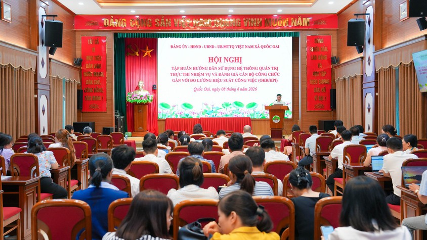 Xã Quốc Oai tổ chức tập huấn sử dụng Hệ thống quản trị thực thi nhiệm vụ và đánh giá cán bộ theo phương pháp OKR/KPI trên nền tảng HanoiWork