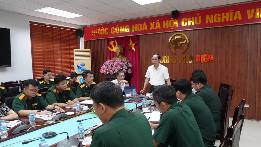 Hội nghị hiệp đồng lực lượng, phương tiện làm nhiệm vụ phòng thủ dân sự với các đơn vị quân đội trên địa bàn phường Phú Diễn năm 2026